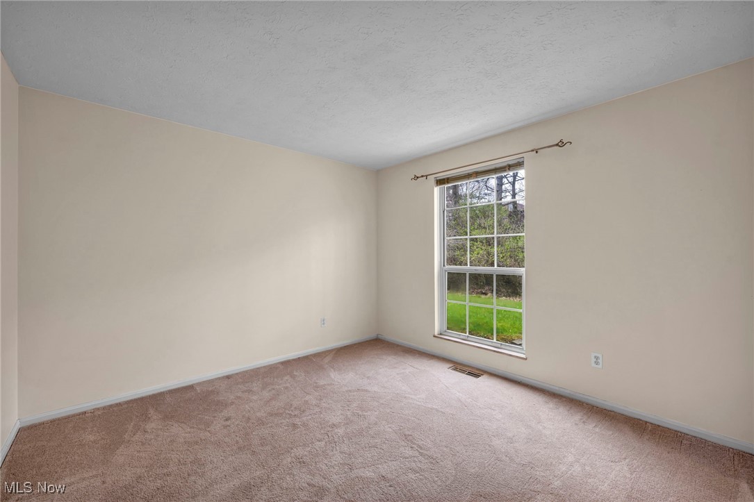17734 Oxford Oval #7, Strongsville, Ohio image 25