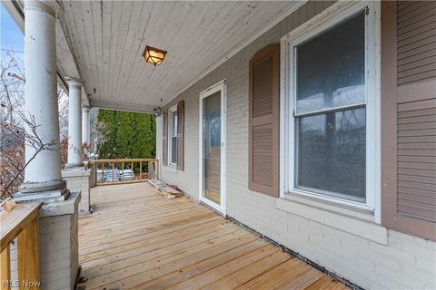 Tiny photo for 2625 E Erie Avenue, Lorain, OH 44052 (MLS # 5187492)