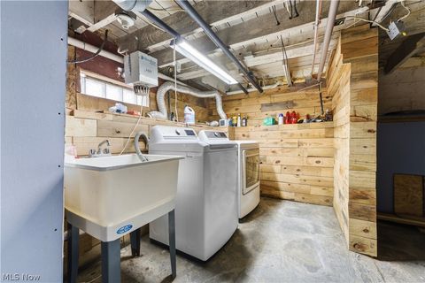 Tiny photo for 2625 E Erie Avenue, Lorain, OH 44052 (MLS # 5187492)