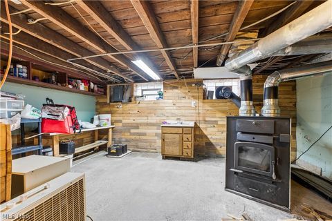 Tiny photo for 2625 E Erie Avenue, Lorain, OH 44052 (MLS # 5187492)