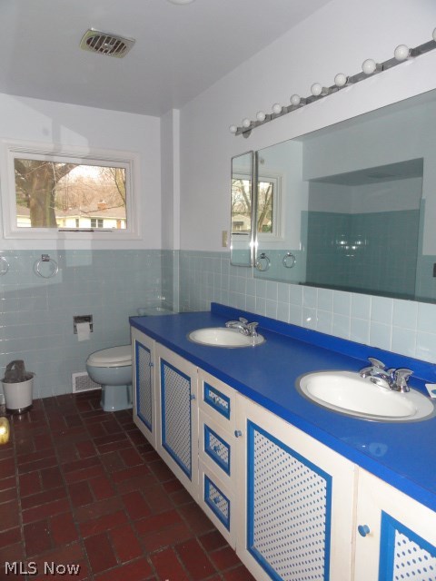 Silver Lake Heights - Residential