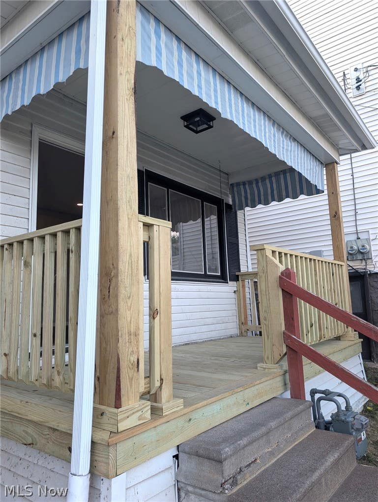 Photo of 911 May Street, East Liverpool, OH 43920 (MLS # 5224737)