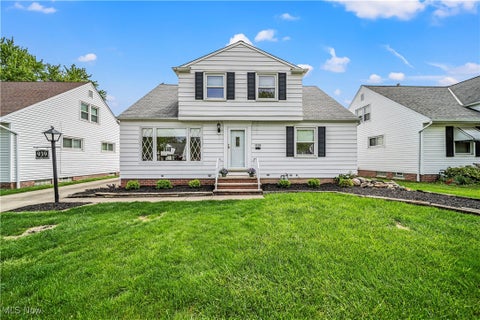 Photo for 939 Bryn Mawr Avenue