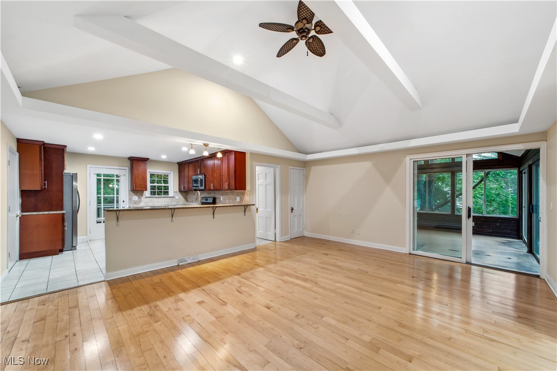 3965 Ellendale Road