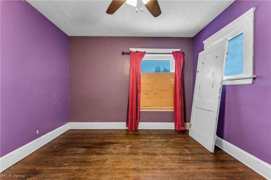 Euclid View Land Cos 01 - Residential