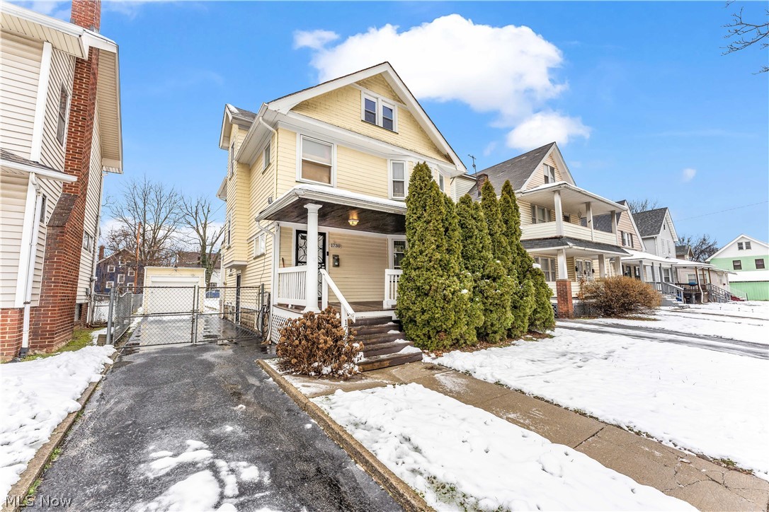 Euclid View Land Cos 01 - Residential