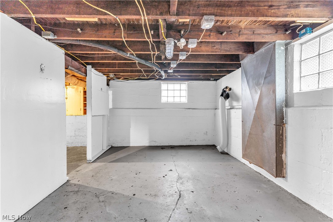 Euclid View Land Cos 01 - Residential