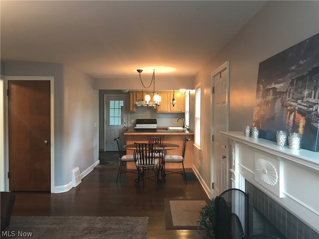 West Manor - Residential