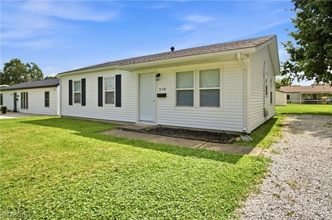 Tiny photo for 219 Concord Avenue, Heath, OH 43056 (MLS # 5240367)