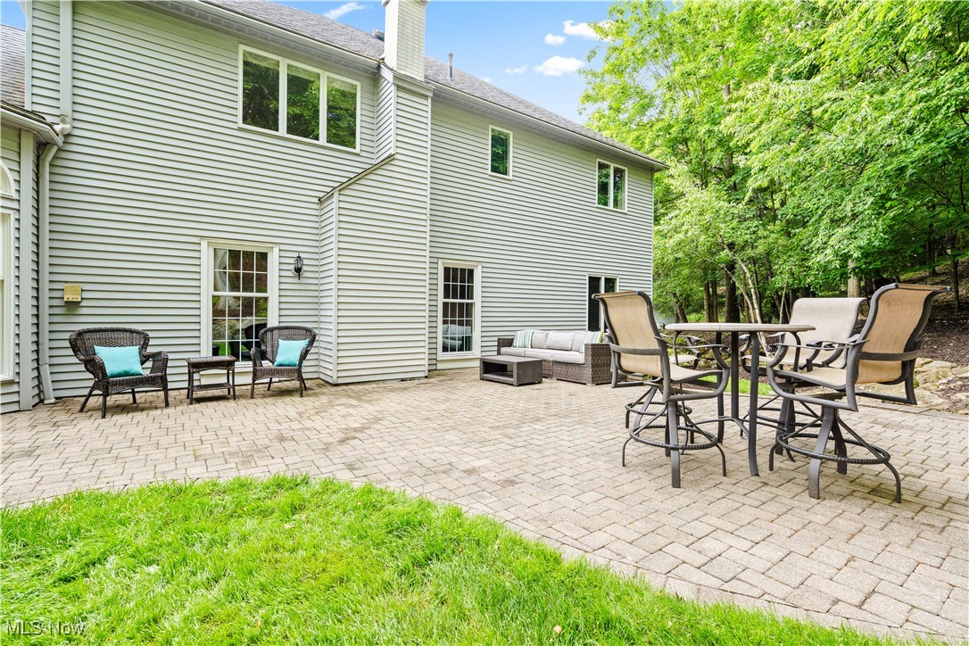 19154 Seven Oaks Drive, Strongsville, Ohio image 46