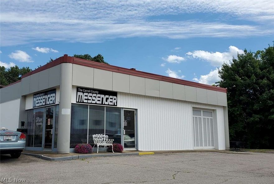 Commercial Building currently leased as office space. Tenants pay all utilities except snow removal for parking lot. Downtown location with 25 to 30 parking spaces. Parking lot has prior income history at $20 - $25 per space. (Not currently collecting parking lot rent). Building is adaptable to many uses. Agent owned property. Remodeled interior and exterior with new roof, new furnace, new AC, ADA compliant restroom, paint, carpet, and more done within the past few years. Property was former fuel station with all pumps, tanks, etc. removed. Soil tests passed inspection, EPA cleared with "no further action required" letter issued.