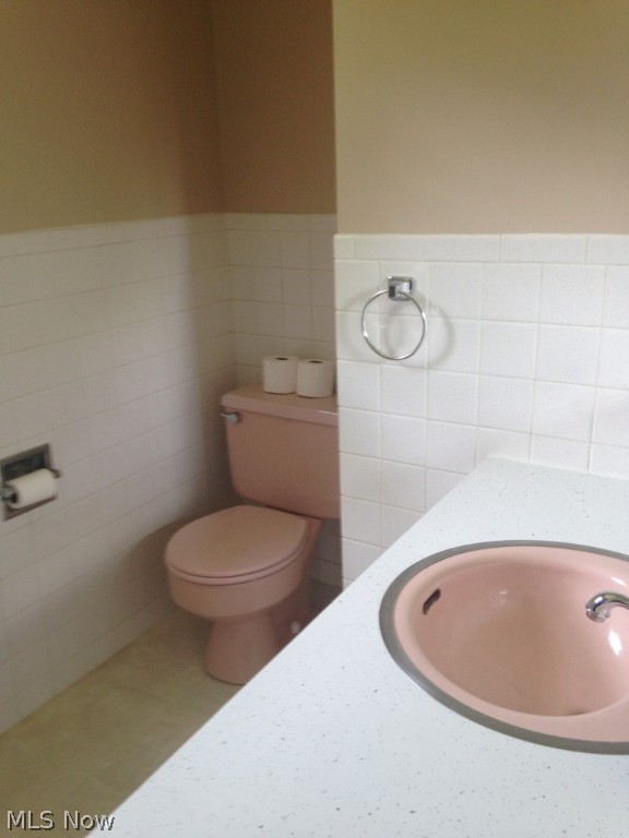 Sunset View - Residential Lease