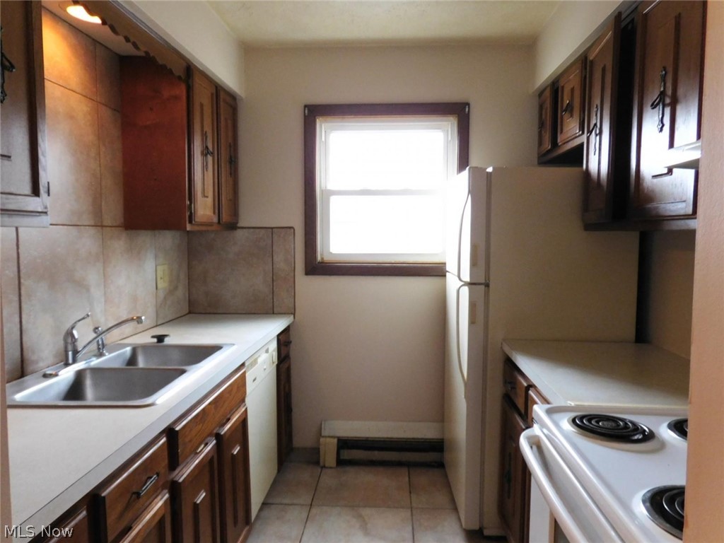 Pusateri - Residential Lease