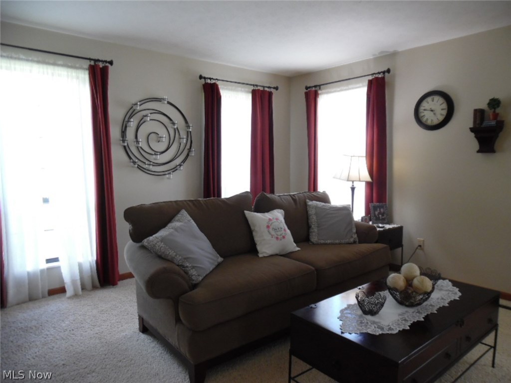 Oxbow Ph 01 01 - Residential