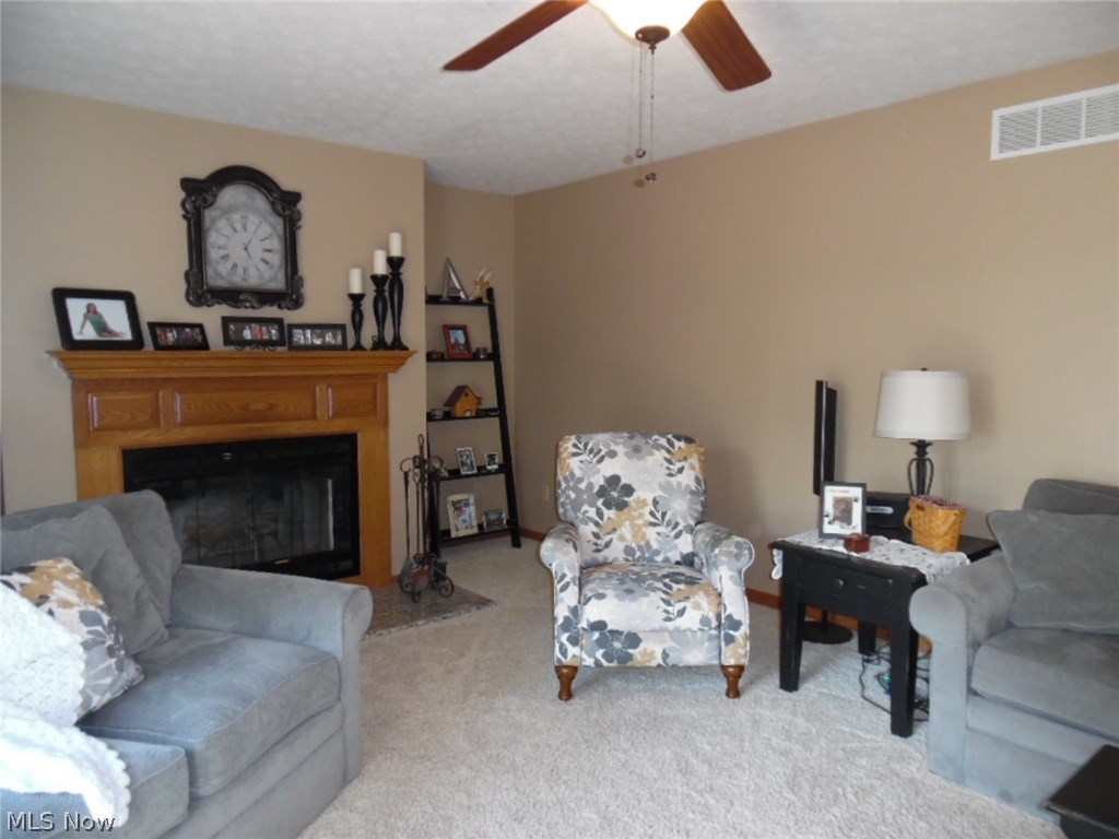 Oxbow Ph 01 01 - Residential