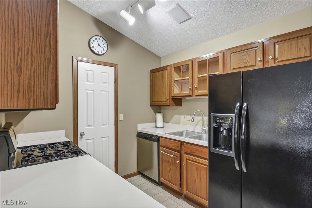 Devonshire Meadows Condo - Residential