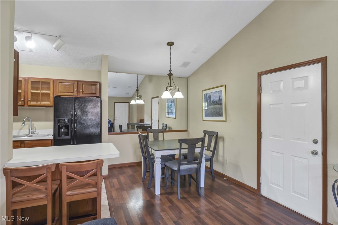 Devonshire Meadows Condo - Residential