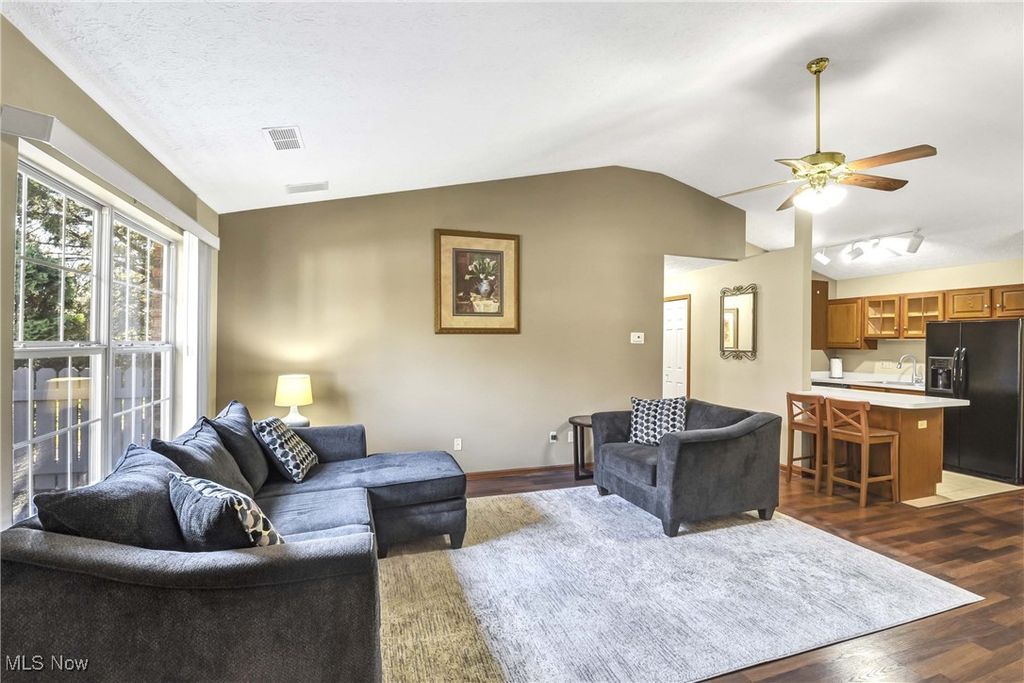 Photo of 2703 Shakespeare Lane, Avon, OH 44011 (MLS # 5167039)