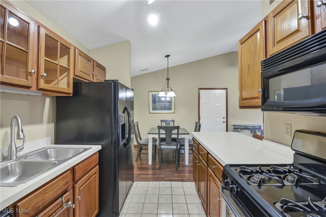 Devonshire Meadows Condo - Residential