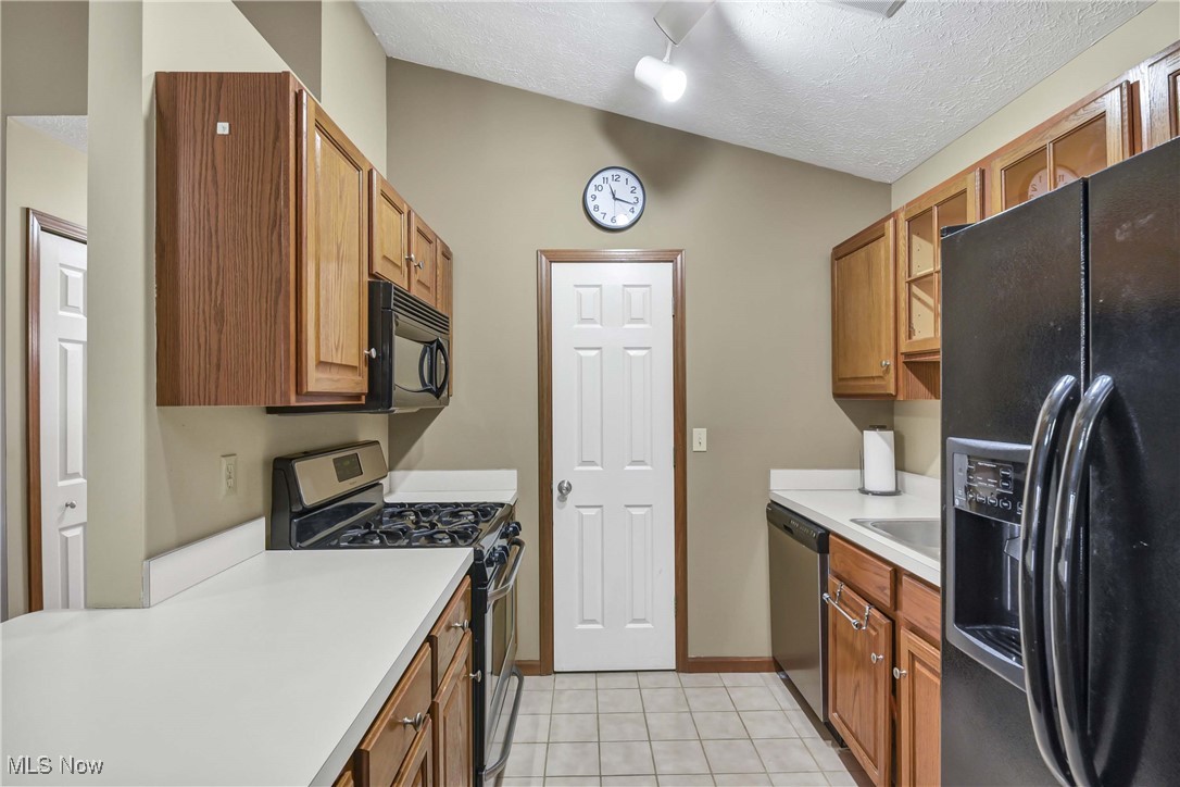 Devonshire Meadows Condo - Residential