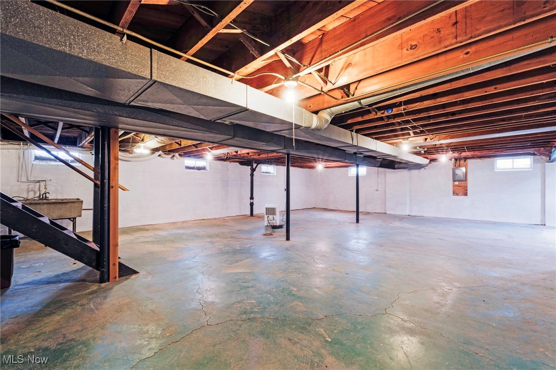 2674 Brunswick Road, Youngstown, Ohio image 17