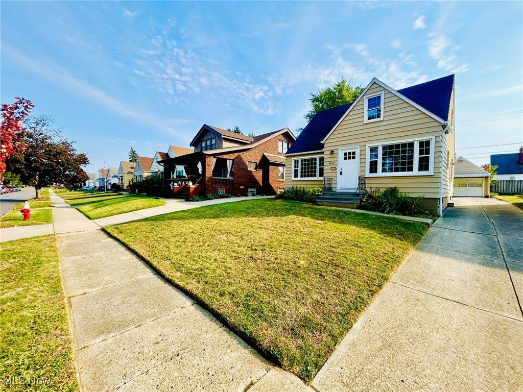 Photo of 5815 Wilber Avenue, Parma, OH 44129 (MLS # 5165414)
