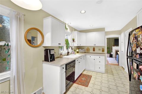 Tiny photo for 115 Grandin Road, Akron, OH 44313 (MLS # 5187538)