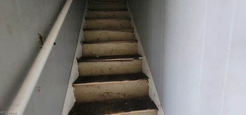 Ainsworth - Residential