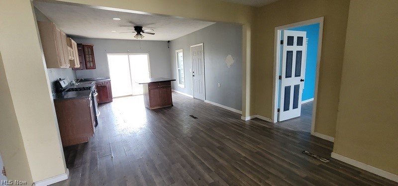 Ainsworth - Residential