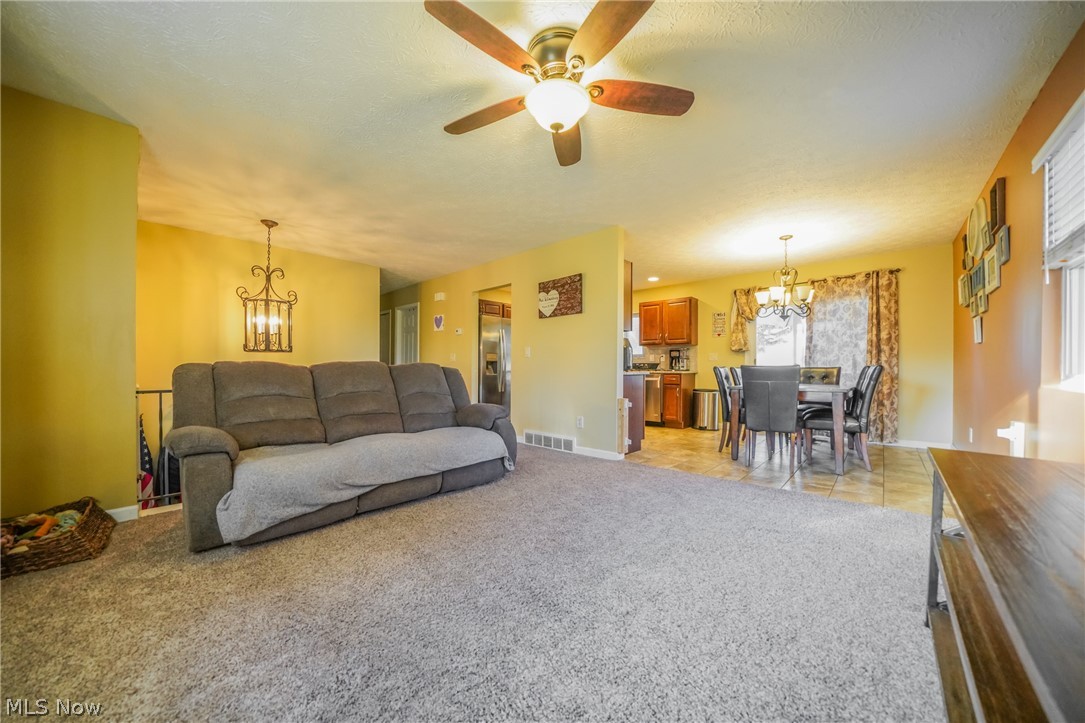 Lake Breeze - Residential