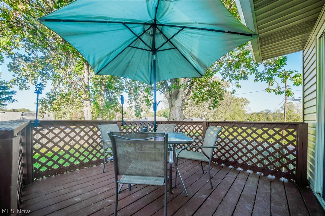 Lake Breeze - Residential