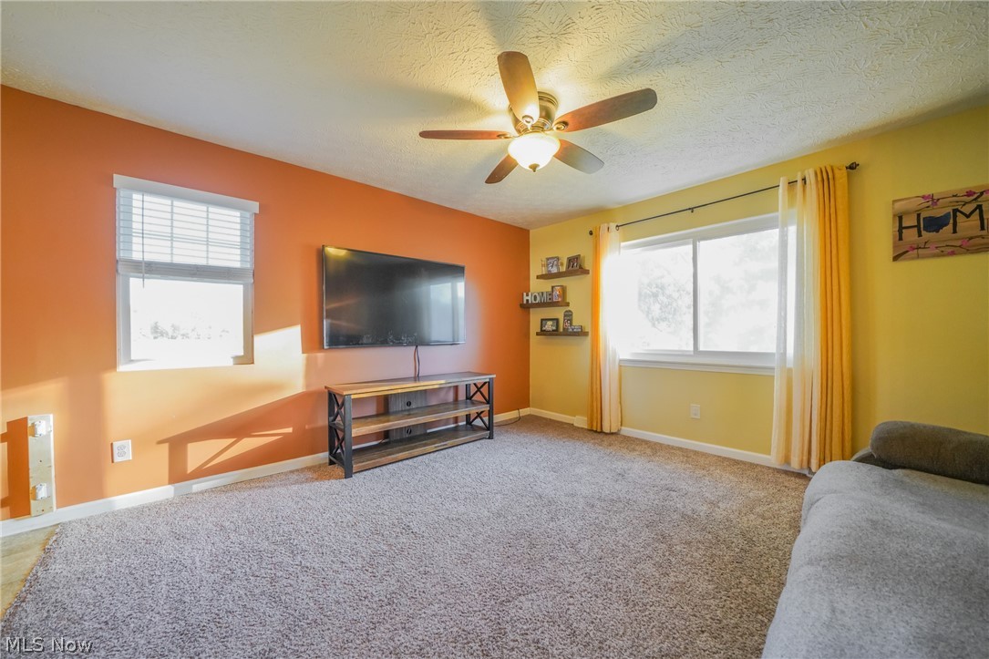 Lake Breeze - Residential