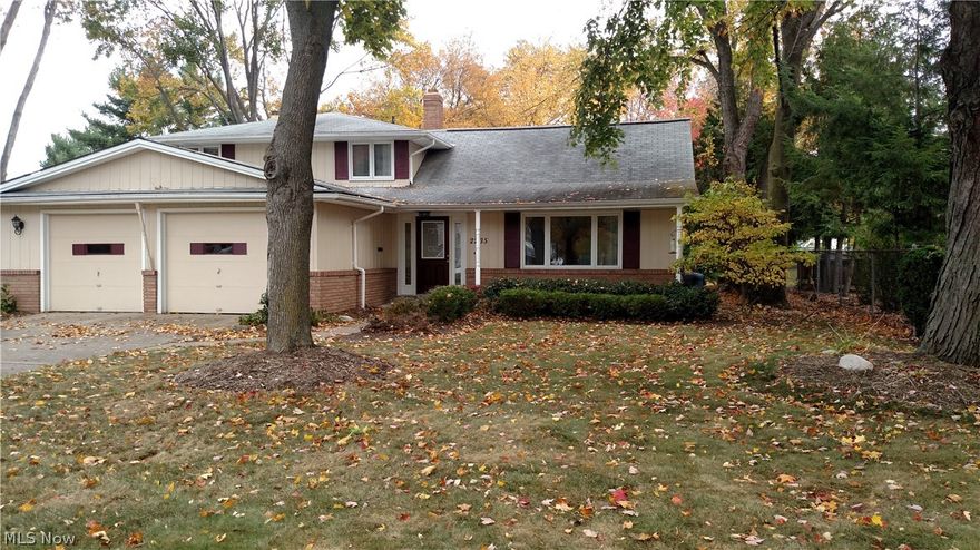 This is a wonderful property inside and out. The open floor plan with vaulted ceilings and large room sizes make for a perfect flow for entertaining and for living.  The spacious eat-in kitchen overlooks the huge family room with fireplace, and has access to the enormous and newly re-finished outside deck and beautiful yard. The full bathroom on second with large double sink can be entered from both master bath and hallway. The gorgeous hardwood floors and paint colors,  extremely large laundry room on first,  big closets and lots of storage space, attached two car garage, and lovely half bath on first are only some of the features that make this Westlake home so special. Great space, decor, and location!