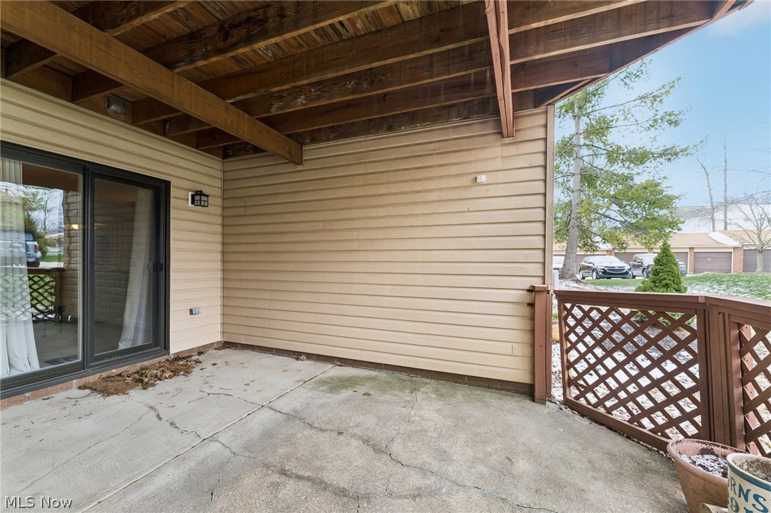 Cuyahoga County Condo - Residential