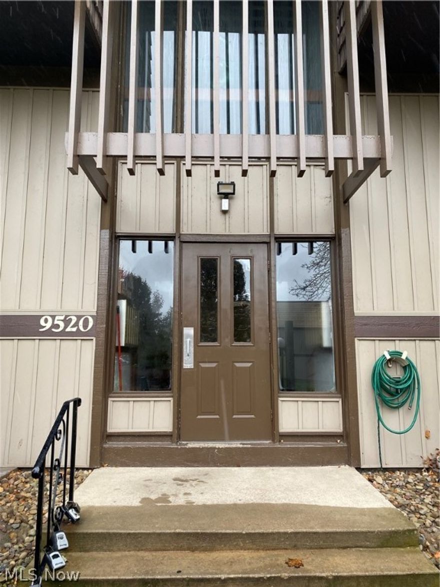 Welcome to a charming place to call home within the Sunrise Cove Condominiums of North Royalton.  
This Home has a New Kitchen and all appliances with a built in Air Fryer oven. 
Updated bathrooms ~ new plumbing and shut offs, electrical, registers, hardware and overhead lighting.
Schedule your private showing today.