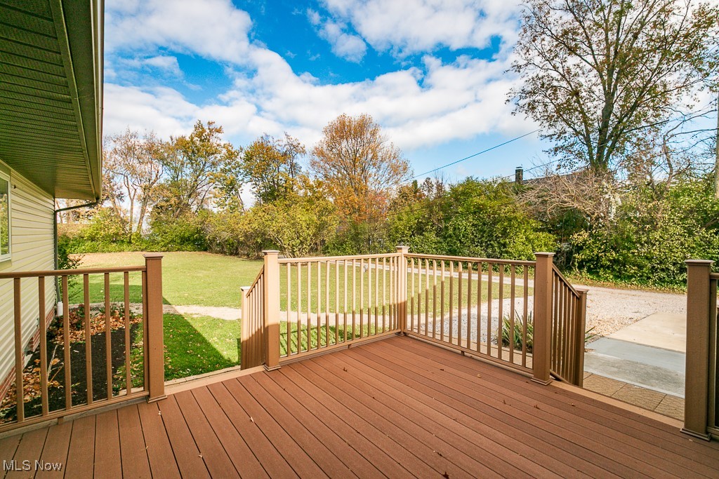 31021 Lake Shore Boulevard, Willowick, Ohio image 43