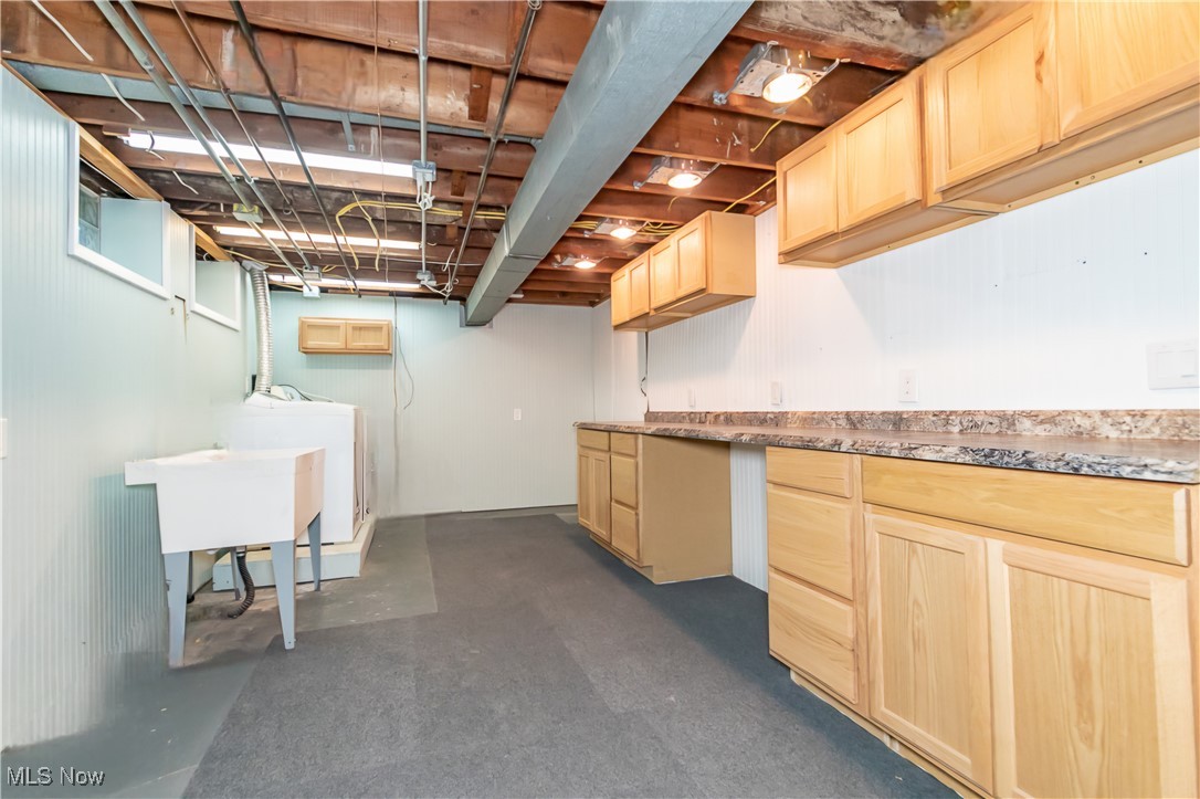 31021 Lake Shore Boulevard, Willowick, Ohio image 38