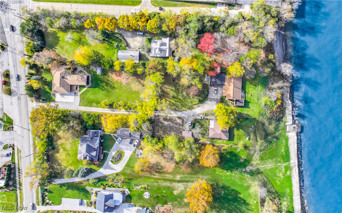 31021 Lake Shore Boulevard, Willowick, Ohio image 3