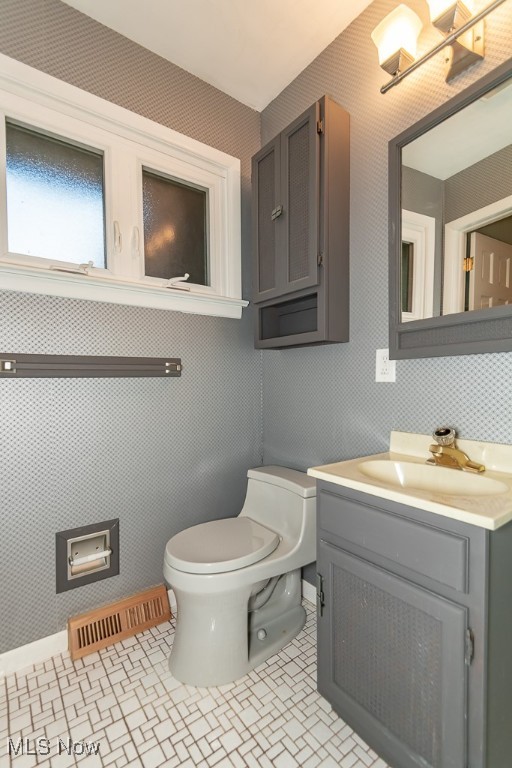 31021 Lake Shore Boulevard, Willowick, Ohio image 30