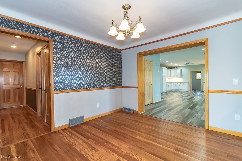 31021 Lake Shore Boulevard, Willowick, Ohio image 16