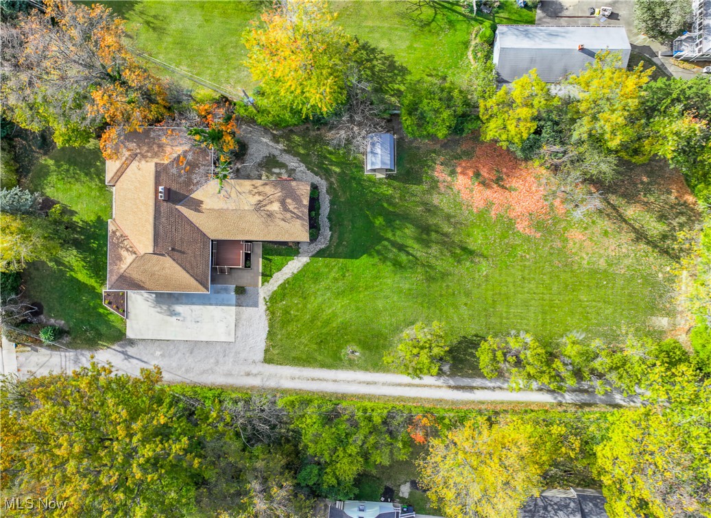 31021 Lake Shore Boulevard, Willowick, Ohio image 44