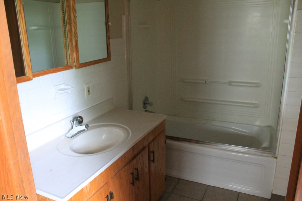 Gardner Heights - Residential Lease