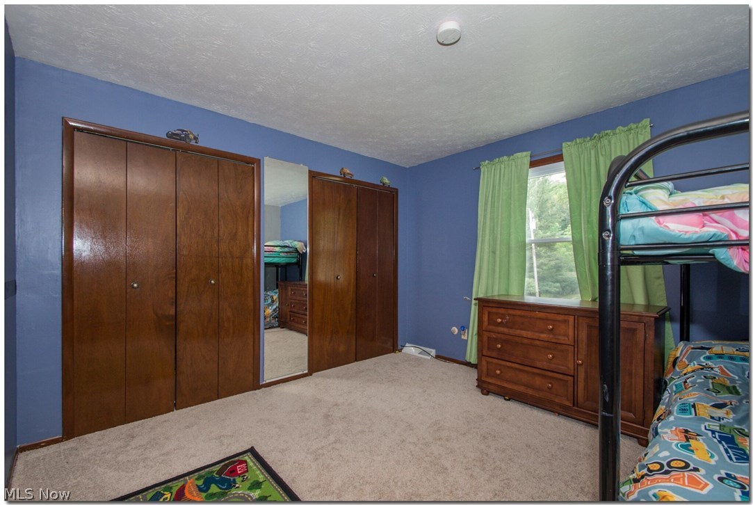 Hillside Acres 01/M Hewkos - Residential