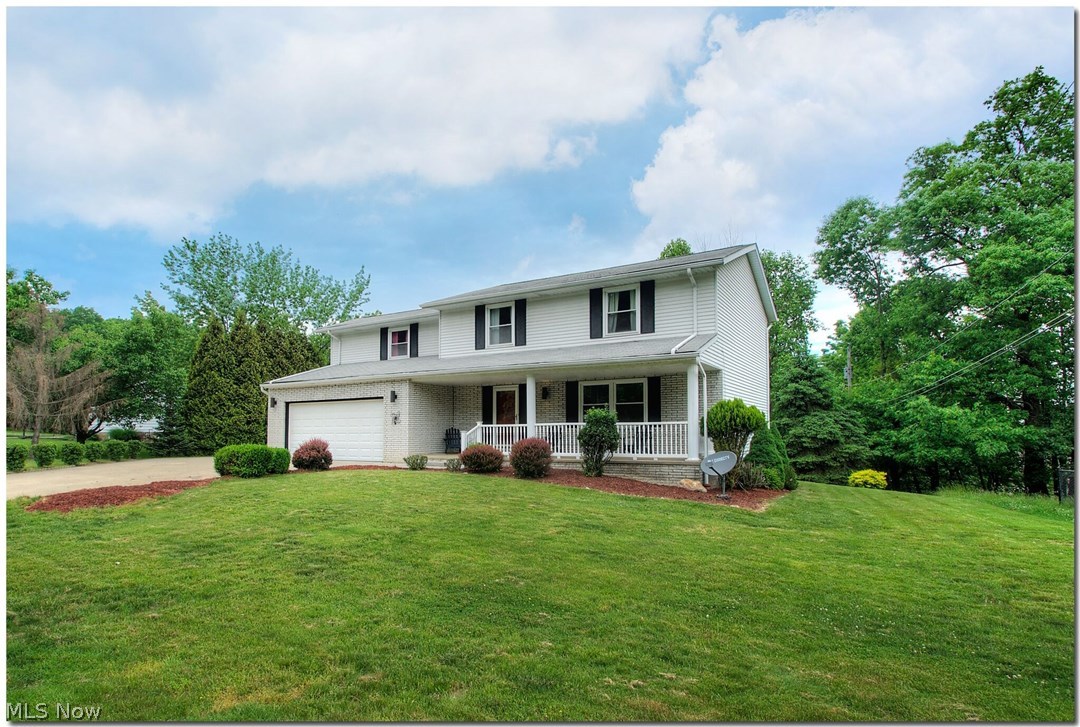 Hillside Acres 01/M Hewkos - Residential