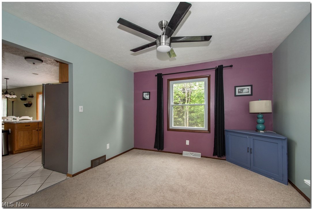 Hillside Acres 01/M Hewkos - Residential