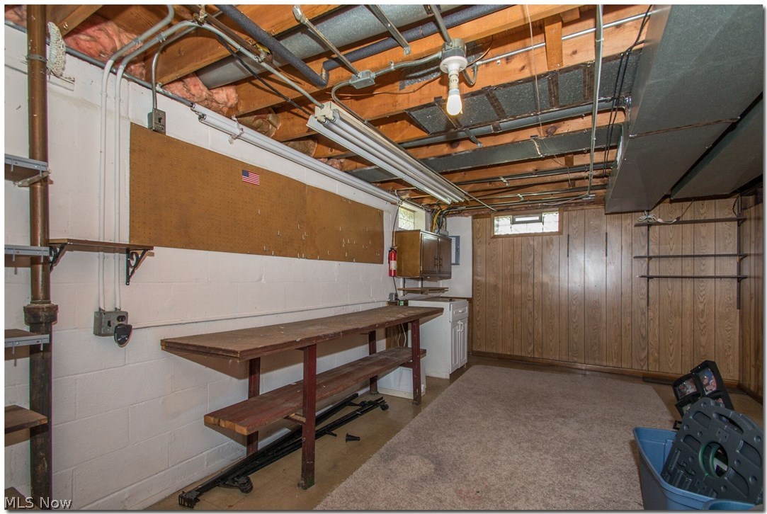 Hillside Acres 01/M Hewkos - Residential