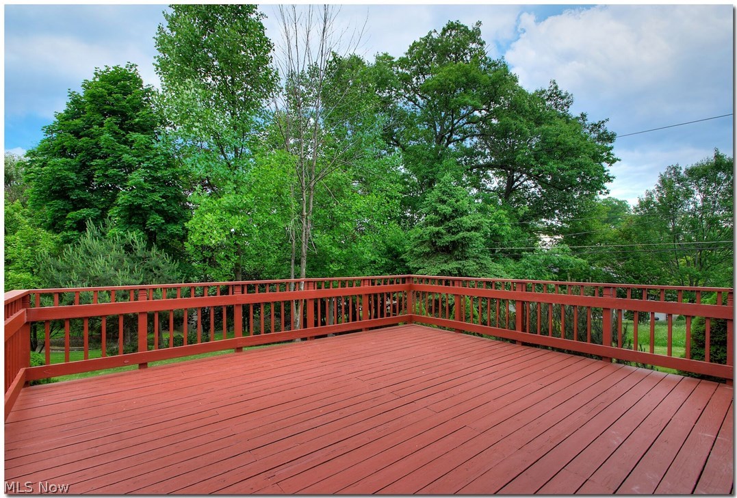 Hillside Acres 01/M Hewkos - Residential