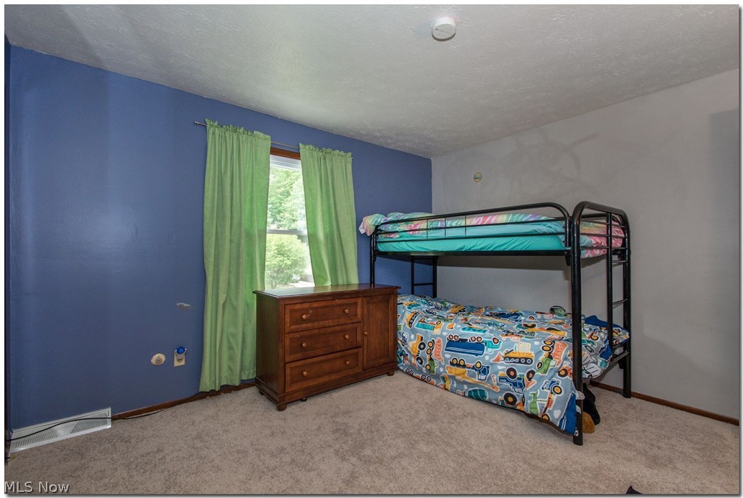 Hillside Acres 01/M Hewkos - Residential