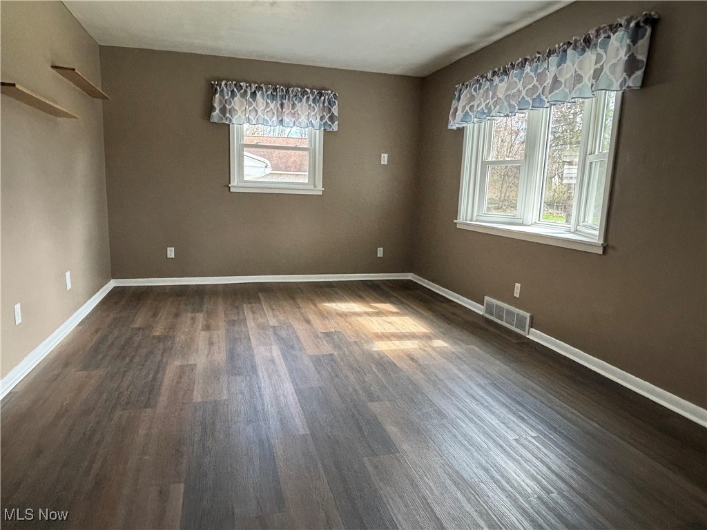 329 Grant St, Newton Falls, Ohio image 7