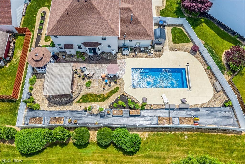 Photo of 4187 Willow Grove Lane, Brunswick, OH 44212 (MLS # 5217653)